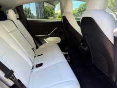 Tesla Model Y rear-wheel drive version - фото 8
