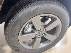Land Rover Defender 130 3.0T P400 Seven-Seat Luxury Edition - фото 12