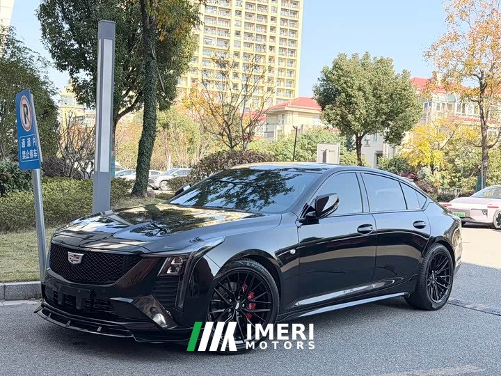 Cadillac CT5 28T Luxury Pro - автомобиль из Китая