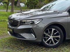 Geely Emgrand 4th generation 1.5L CVT premium - фото 2