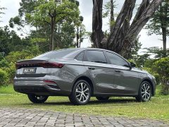 Geely Emgrand 4th generation 1.5L CVT premium - фото 6