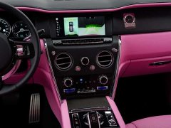 Rolls-Royce Cullinan 2022 four-seat version - фото 18