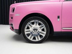 Rolls-Royce Cullinan 2022 four-seat version - фото 5