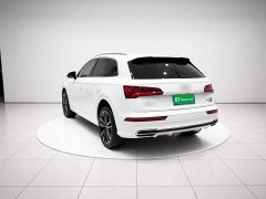 Audi Q5L 2020 facelift 40 TFSI enjoys fashionable style - фото 4