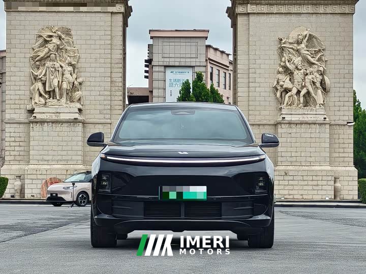 Li Auto Ideal L6 Pro - автомобиль из Китая