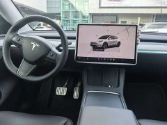 Tesla Model Y rear-wheel drive version - фото 8