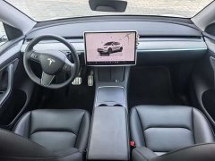 Tesla Model Y rear-wheel drive version - фото 9