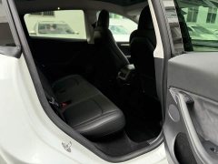 Tesla Model Y long-range all-wheel drive version - фото 10