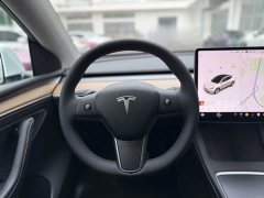 Tesla Model Y long-range all-wheel drive version - фото 12