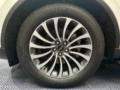 Lynk & Co Pilot 3.0T V6 four-wheel drive premium version - фото 7