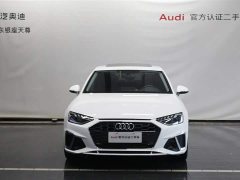 Audi A4L 40 TFSI Fashionable and Dynamic - фото 2