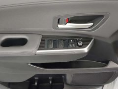 Toyota SIENNA 2021 2.5L Hybrid Premium Edition - фото 14