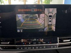 Toyota SIENNA 2021 2.5L Hybrid Premium Edition - фото 18