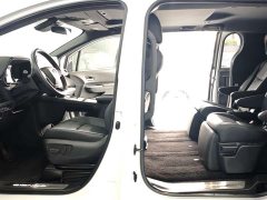 Toyota SIENNA 2021 2.5L Hybrid Premium Edition - фото 5