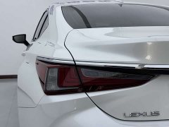 Lexus ES 2023 200 Excellence Edition - фото 16