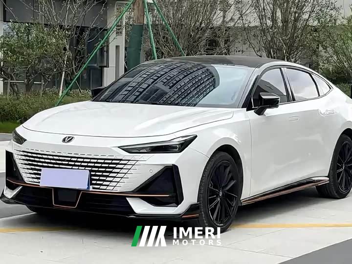 Changan UNI-V 2022 1.5T sports version - автомобиль из Китая