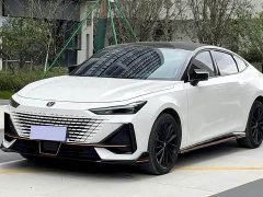 Changan UNI-V 2022 1.5T sports version - фото 1