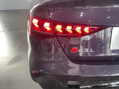 Audi A3 A3L Limousine 35TFSI Flying Spur Exclusive - фото 6