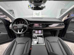 Audi Q7 55 TFSI quattro S line sports version - фото 11