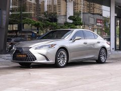 Lexus ES 2021 300h Executive Edition - фото 1