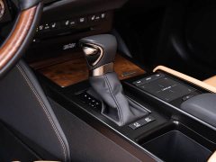 Lexus ES 2021 300h Executive Edition - фото 15