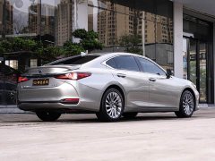Lexus ES 2021 300h Executive Edition - фото 3