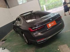 BMW 7 Series 740Li xDrive Executive Luxury Line - фото 3