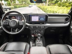 Mercedes-Benz Wrangler 2024 2.0T Robin Hood Four-Door Edition - фото 9
