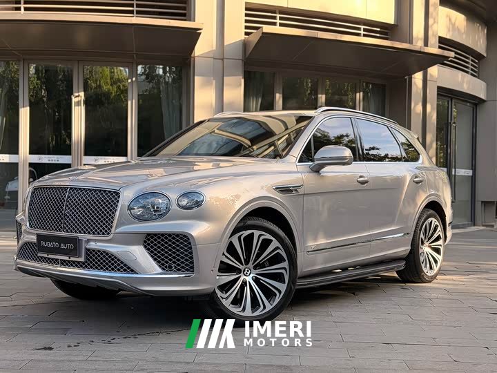 Bentley Bentayga 4.0T V8