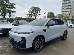 Leapmotor B10 2025 510 Yuexiang Edition - фото 1