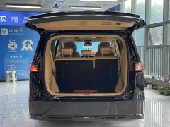 Voyah Lantu Dreamer PHEV ultra-long battery life flagship version - фото 15