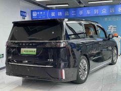 Voyah Lantu Dreamer PHEV ultra-long battery life flagship version - фото 17