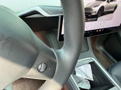 Tesla Model Y rear-wheel drive version - фото 10
