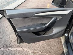 Tesla Model Y rear-wheel drive version - фото 6
