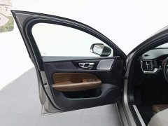 Volvo S60 2022 B4 Zhiyi Luxury Edition - фото 8