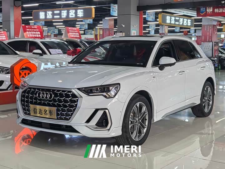 Audi Q3 40 TFSI Fashionable and Dynamic - автомобиль из Китая