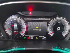 Audi Q3 40 TFSI Fashionable and Dynamic - фото 4