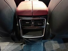 Jetour X70 PLUS 1.5T CVT mountain 7 seats - фото 13