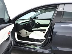 Tesla Model 3 rear-wheel drive version - фото 15