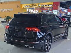 Volkswagen Tiguan L 2023 330TSI automatic two-wheel drive R-Line version - фото 17