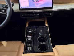 Trumpchi E8 PHEV 150km Longteng Glory - фото 11