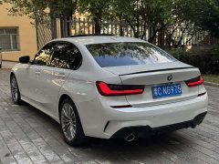 BMW 3 Series 320i Sports Package - фото 6