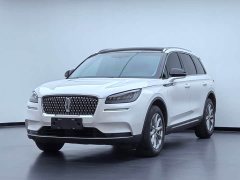 Lynk & Co Adventurer 2.0T two-wheel drive exclusive edition - фото 1
