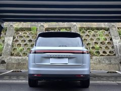 Lynk & Co Leapmoon C16 Extended Range 200 Exclusive Edition - фото 14