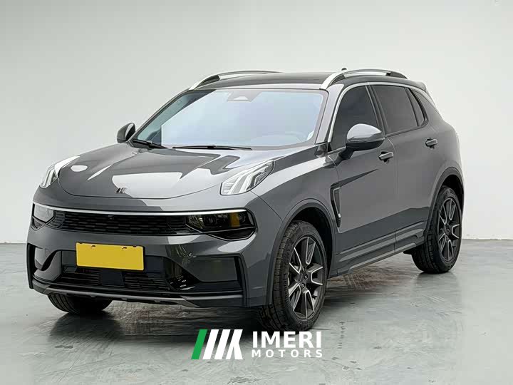 Lynk & Co 01 2.0TD two-wheel drive Pro - автомобиль из Китая