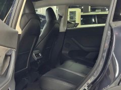 Tesla Model Y rear-wheel drive version - фото 6