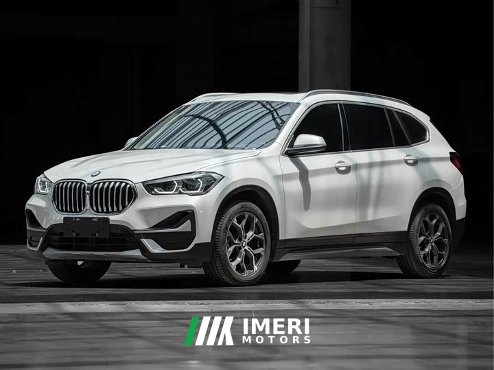BMW X1 2022 sDrive20Li Exclusive - автомобиль из Китая
