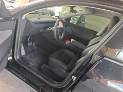 Tesla Model Y rear-wheel drive version - фото 12