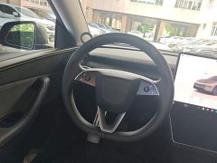Tesla Model Y rear-wheel drive version - фото 6