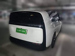 Li Auto Ideal MEGA 2024 Ultra - фото 4